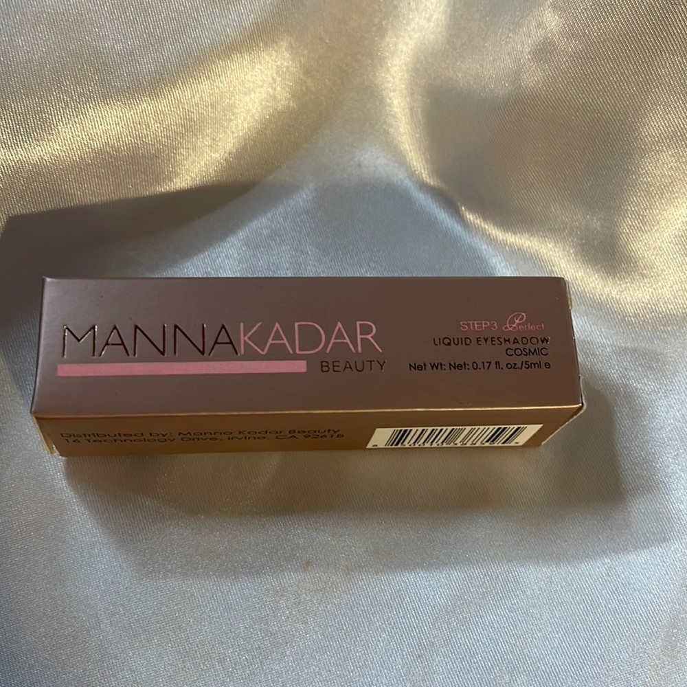 Manna Kadar Beauty Step 3 Eyeshadow Primer - Cosmic NIB